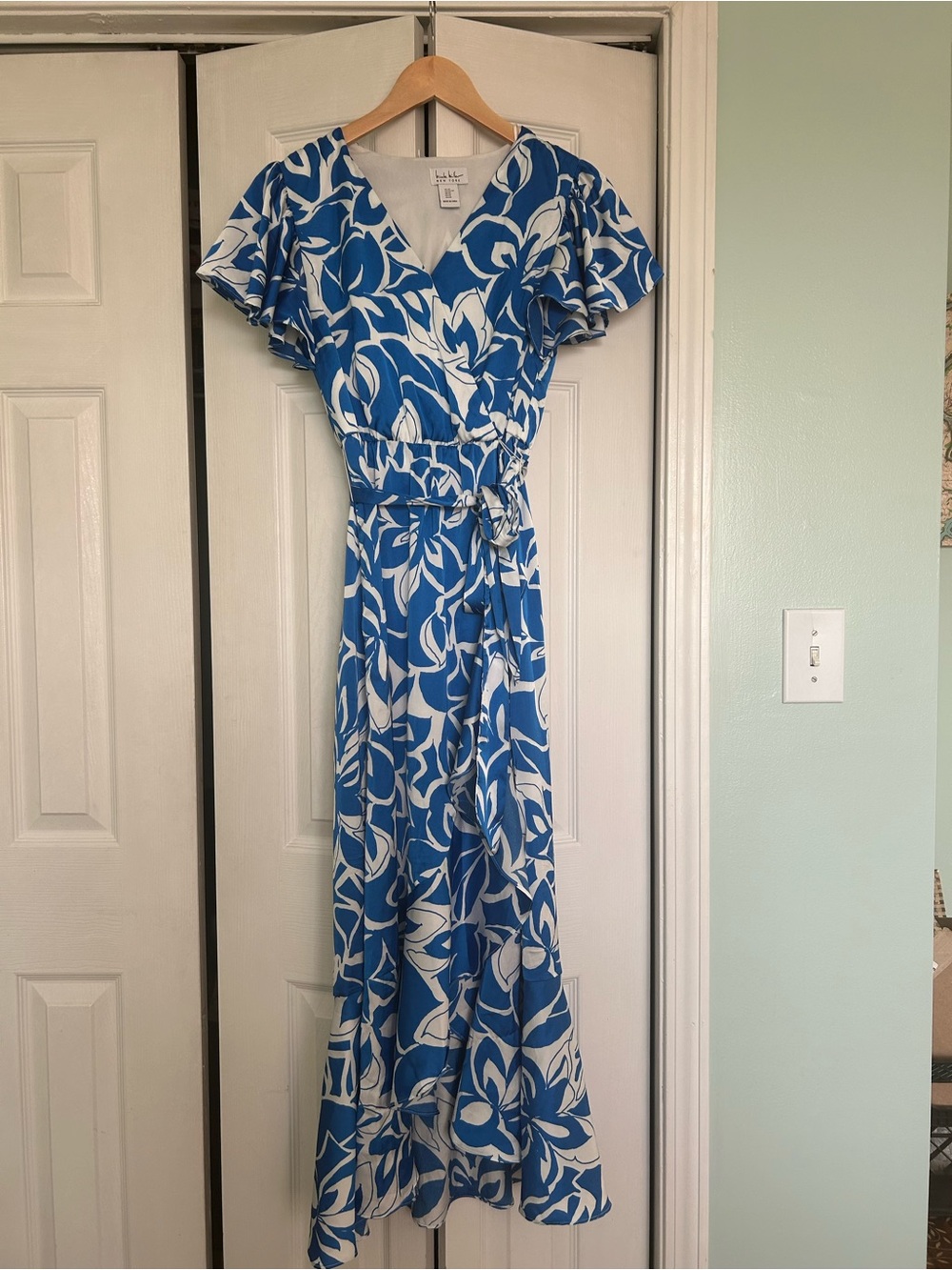 Nicole Miller Blue and White Floral Maxi Wrap Dress